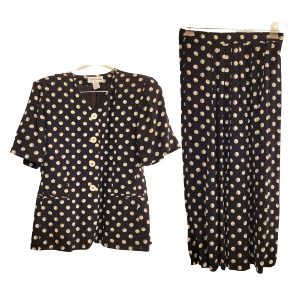 Casual Corner - Two Pieces - Top Size 12, Skirt Size M